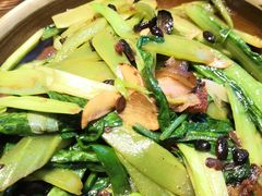 老腊肉炒青笋-辣不二地道川菜(汉水路店)