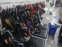 -BIGOFFS 超级折扣(仁恒伊势丹店)