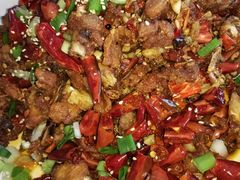 重庆辣子鸡-鑫巴蜀小镇 · 水煮鱼专研店(玉桥店)