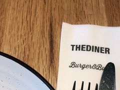 -The Diner X餐厅(青岛万象城店)