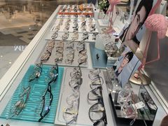 -沫芮眼镜·蔡司·依视路·尼康明月(环创店)