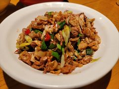 白辣椒炒肉-爱碗亭·鲜炒湖南菜(壹城中心店)