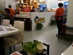 -张大师鸭爪爪特色干锅(南湖店)