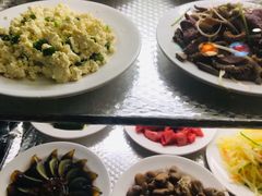 -清真吴记门钉肉饼·喜多利