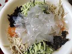 -添福来墨鱼饺子 · 海鲜东北菜(泡崖店)