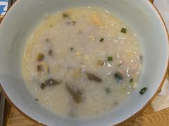 -美食小镇·观赏珍稀鸟类·长隆熊猫酒店