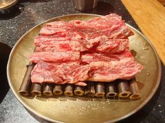 -韩烧牛中牛·甄选黑牛烤肉(黑金店)