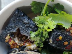 -黑色经典臭豆腐·湖南特产(步行街店)