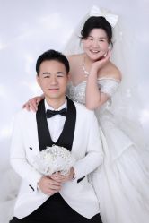-青禾蒙娜丽莎婚纱摄影(武汉总店)