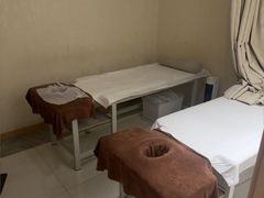 -筋骨堂热敷推拿按摩(翠华路店)
