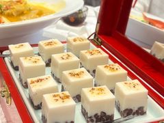 鲜奶红豆糕-品海楼·大连海胆锅贴馆(东港店)