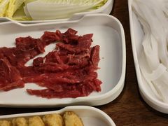 -天成·潮州牛肉脆肉鱼生蚝自助火锅