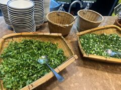 -云阿蛮云南生烫牛肉米线(奉贤路店)