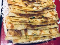 葱油饼-吴记酱骨炖菜馆(西大直街店)
