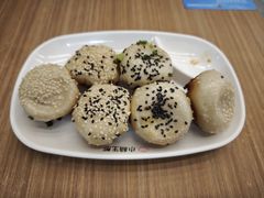 -小杨生煎(白玉兰广场店)
