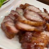 广辰烧腊专门店先切给你吃