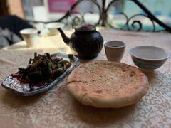 -维吾尔餐厅(宜山路店)