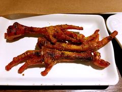 鸡手-喝丢一只鞋辣炒海鲜小烧烤(三八广场店)