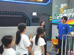 -超时空蹦床团建·VR潮玩运动娱乐·生日派对游乐园(金桥店)