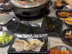 -啊美丽炭火烤肉(滑翔一店)