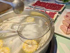 -花田煮鲜牛肉火锅(钟楼众汇店)