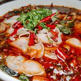昆明聚会|滇越铁路主题餐厅，寻访百年火车文化