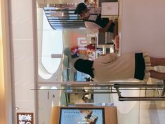 -奈雪的茶(亨特国际广场店)