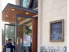 -星巴克(迪士尼小镇店)