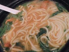 云南野生菌米线-南蛮子(进贤路店)