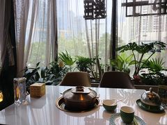 -润园四季椰子鸡火锅(卓越INTOWN店)