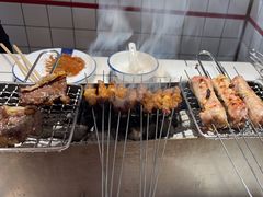 -喜悦小串丹东小黄牛海鲜烧烤大排档(民主广场店)