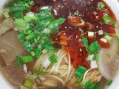 牛肉面-牛一嘴·兰州牛肉面·大盘鸡(财富中心店)