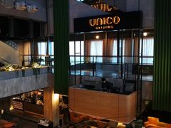 -The ROOF (通盈中心店)