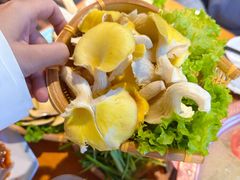 -民食香·腊排骨野生菌美食(木府店)