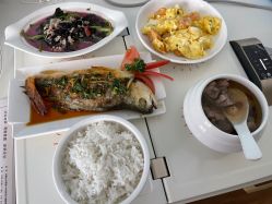 -梓爱月子中心(花都店)