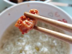 麻辣萝卜块-鑫记婆婆兔·成都特产·兔头手撕兔(太古里店)