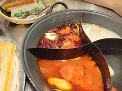 -朱光玉火锅馆(青岛凯德店)