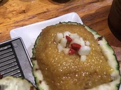 版纳菠萝饭-老滇山寨•云南特色菜•地方菜•民族风情歌舞表演(金碧店)