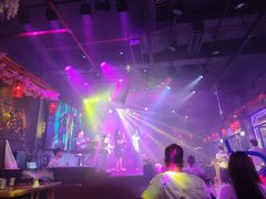 -喜鹊音乐酒馆(西街店)