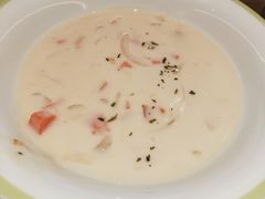 奶油海鲜汤-萨莉亚意式餐厅(杭州滨江天街店)