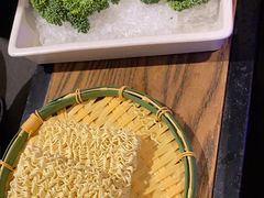 -尚尚仙·酸汤猪手·猪肚鸡火锅(华联万柳购物中心店)