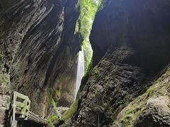 -龙水峡地缝景区