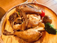 -蜜桃餐厅·伴山(湖滨商业街店)