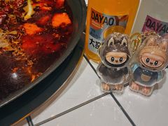 -旧街市鲜货老火锅(大光路店)