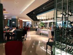 -三亚湾海居铂尔曼度假酒店