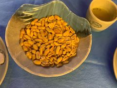 花生米-千岛蚝高压锅生蚝·人参火锅(白云万达店)