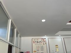 -正宗李家土鸡米线店