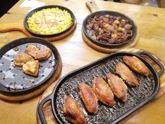 -老东镇啤酒屋海鲜加工·蒸汽海鲜·海鲜烧烤(台东店)