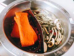 鸳鸯锅底-憨铁匠老火锅(龙岗万科里店)