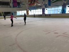 -冠军冰场CHAMPION RINK(百联又一城店)